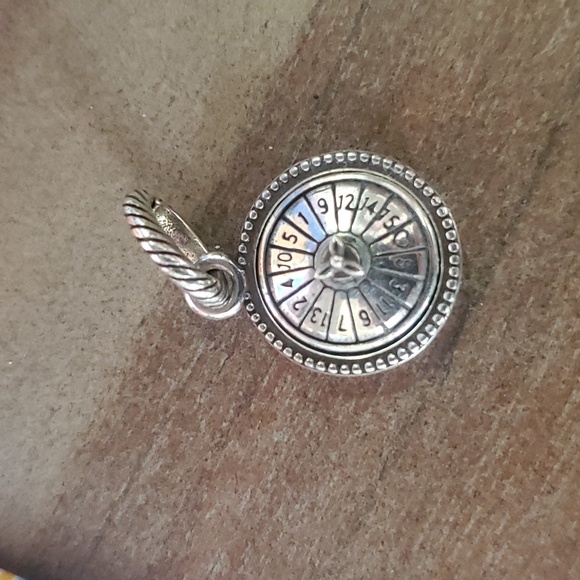 Brighton Viva Las Vegas charm & Dust bag - Picture 4 of 6